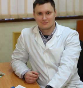 Лікар-отоларинголог дитячий